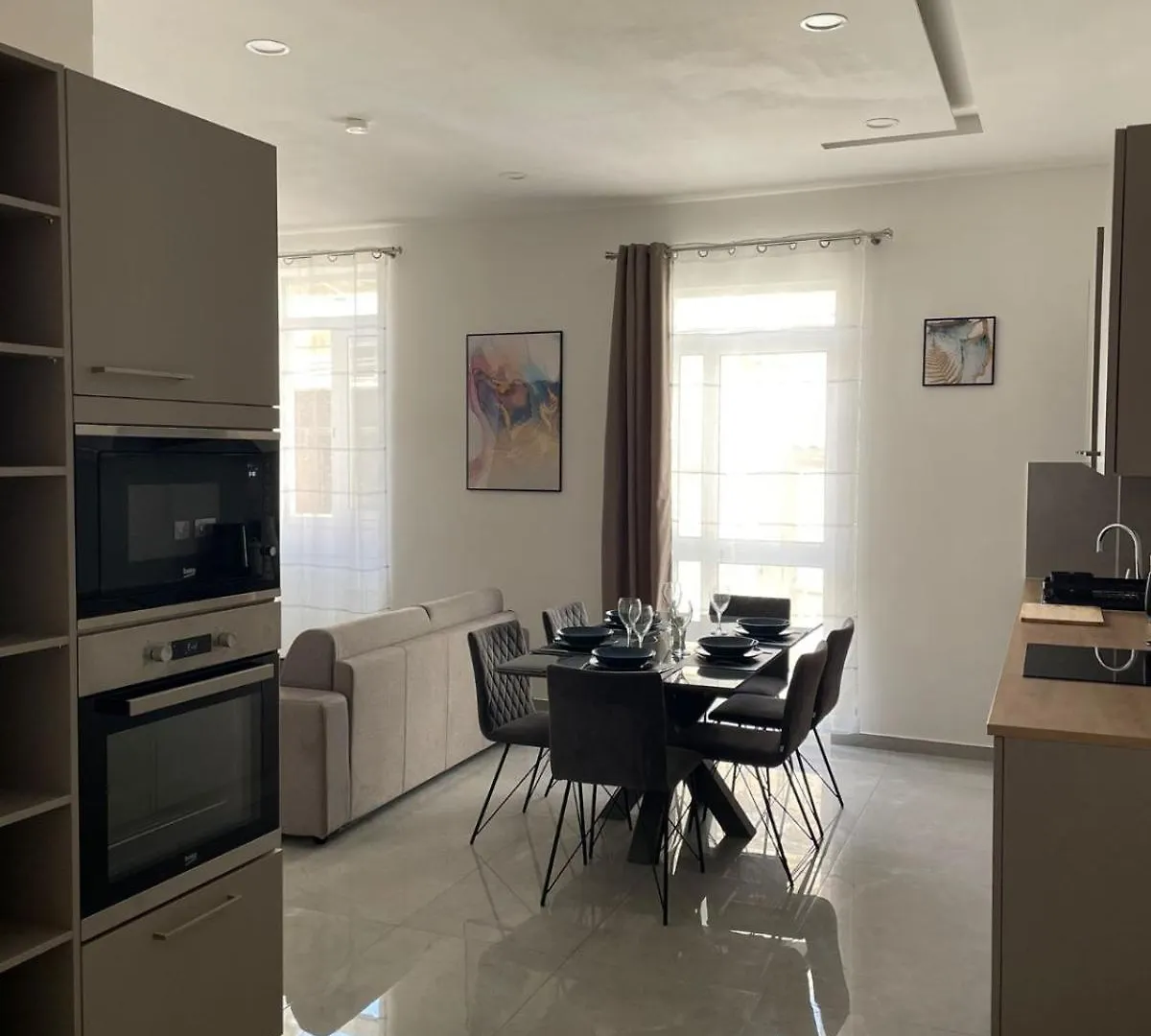 St Helen Apartments Sliema 0*,
